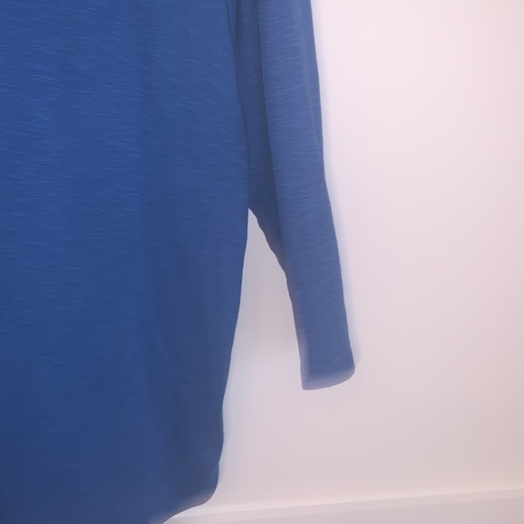 Top - Picture 3 of 3